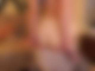 Live cam show with NaomiStation - New White on Camsoda | united states