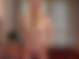 Live cam show with NaomiStation - Average on xxxlivecams.org