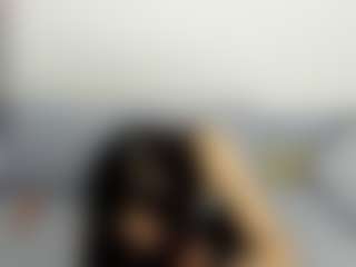 Live cam show with NessaNoir - HD on SxyPornLive