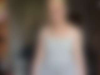 Live cam show with OlympiaDucci - Moaning on livesuperchat.net