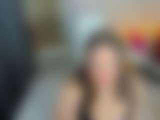 Live cam show with Rachell-Mills - Sensual on Hubzter Live
