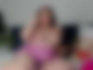 Live cam show with Rachell-Mills - Twerking on Streamer API