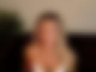 Vanessa-Skyy's Live Sex Cam Show