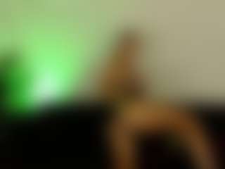 Vanessa-Skyy's Live Sex Cam Show