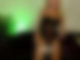 Vanessa-Skyy's Live Sex Cam Show