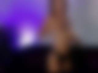Vanessa-Skyy's Live Sex Cam Show