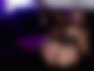 Vanessa-Skyy's Live Sex Cam Show