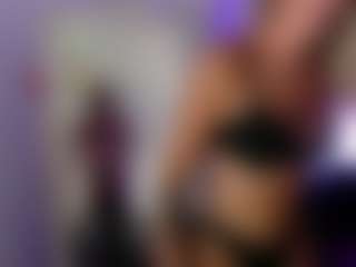 Vanessa-Skyy's Live Sex Cam Show