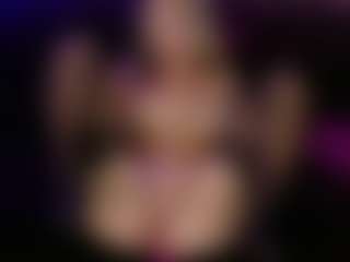 Vanessa-Skyy's Live Sex Cam Show