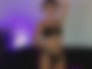 Vanessa-Skyy's Live Sex Cam Show