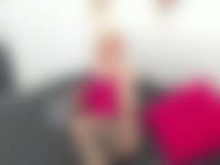 Live cam show with Allyvonn - White on Camsoda | colombia