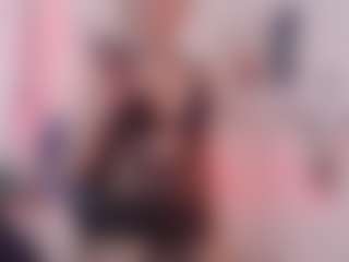 Live cam show with Allyvonn - Blonde Hair on Camsoda