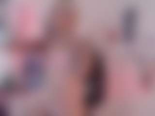 Live cam show with Allyvonn - Facial Piercings on Camsoda
