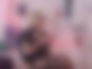 Live cam show with Allyvonn - Lean on slutload