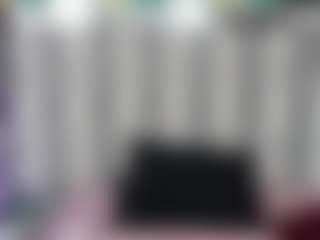 Live cam show with BellaKnoxMuffler - Petite on intimatelivegirls.com