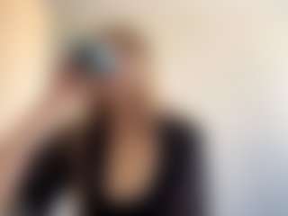 Live cam show with CatarinaBouthillette - Fingers on Soda Cam