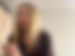 Live cam show with CatarinaBouthillette - Natural on Mixed Magazine Live