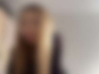 Live cam show with CatarinaBouthillette - Public on CamwithHer