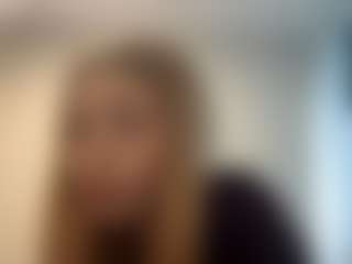 Live cam show with CatarinaBouthillette - Public Toys on fapnchat