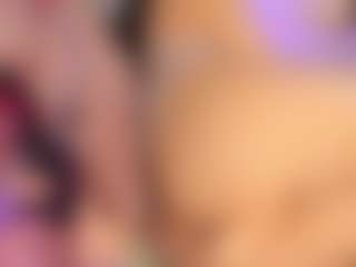 Cam Show en direct de Emilyvalvet