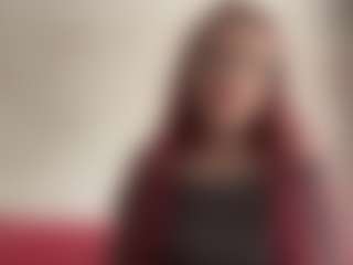 Live cam show with EveliaAndrian - Fingers on Mixed Magazine Live