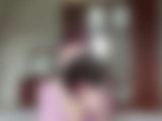 Live cam show with EveliaAndrian - Spank Brown Hair on intimatelivegirls.com