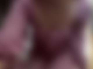 Live cam show with EveliaAndrian - Brown Eyes on MyBangCams