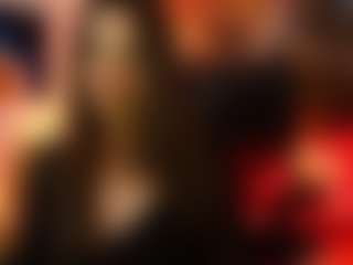 GinaJolie's Live Sex Cam Show