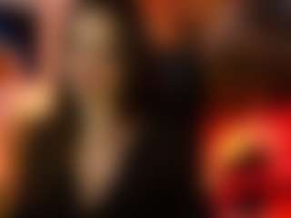 GinaJolie's Live Sex Cam Show
