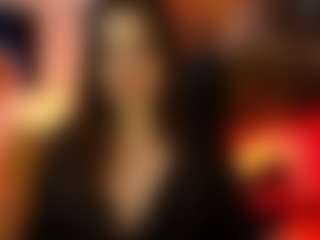 Live cam show with GinaJolie - Public on Milfs Live