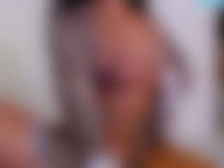 Gizelle Gia's Live Sex Cam Show