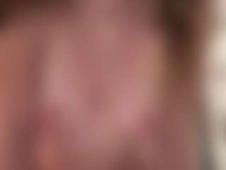 lacyishiding's Live Sex Cam Show