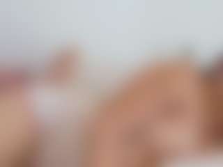 lacyishiding's Live Sex Cam Show
