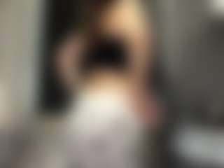 LanetteOber's Live Sex Cam Show