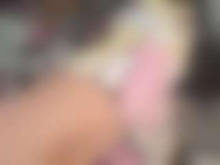 LondonHilton's Live Sex Cam Show