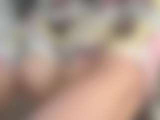 LondonHilton's Live Sex Cam Show