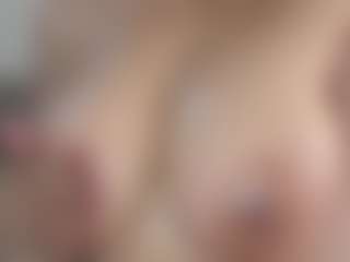 LondonHilton's Live Sex Cam Show