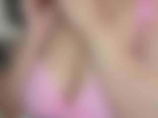 LondonHilton's Live Sex Cam Show