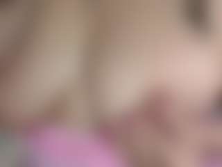 LondonHilton's Live Sex Cam Show