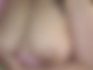 LondonHilton's Live Sex Cam Show
