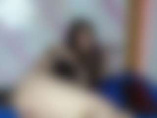Live cam show with LuxyBlaze - Smoking on Camsoda