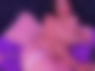 LuxyBlaze's Live Sex Cam Show