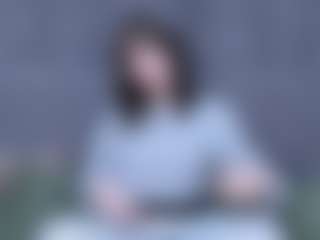 Live cam show with MadieMeharry - Gamer Mature on Hubzter Live