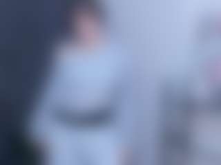 Live cam show with MadieMeharry - Deepthroat on madthumbs