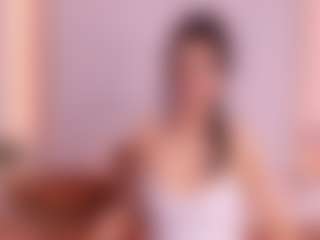 Manuela-21's Live Sex Cam Show