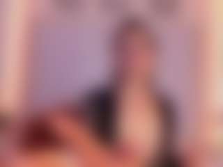 Manuela-21's Live Sex Cam Show