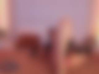 Manuela-21's Live Sex Cam Show