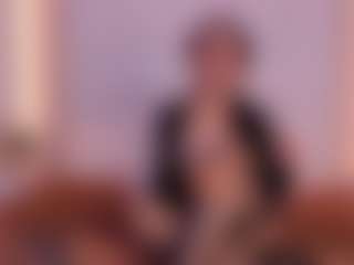 Manuela-21's Live Sex Cam Show