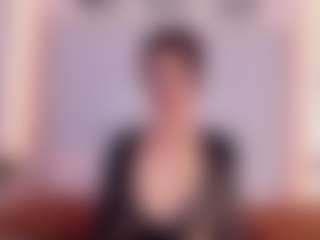 Manuela-21's Live Sex Cam Show