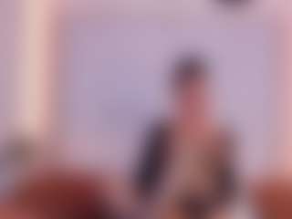 Manuela-21's Live Sex Cam Show